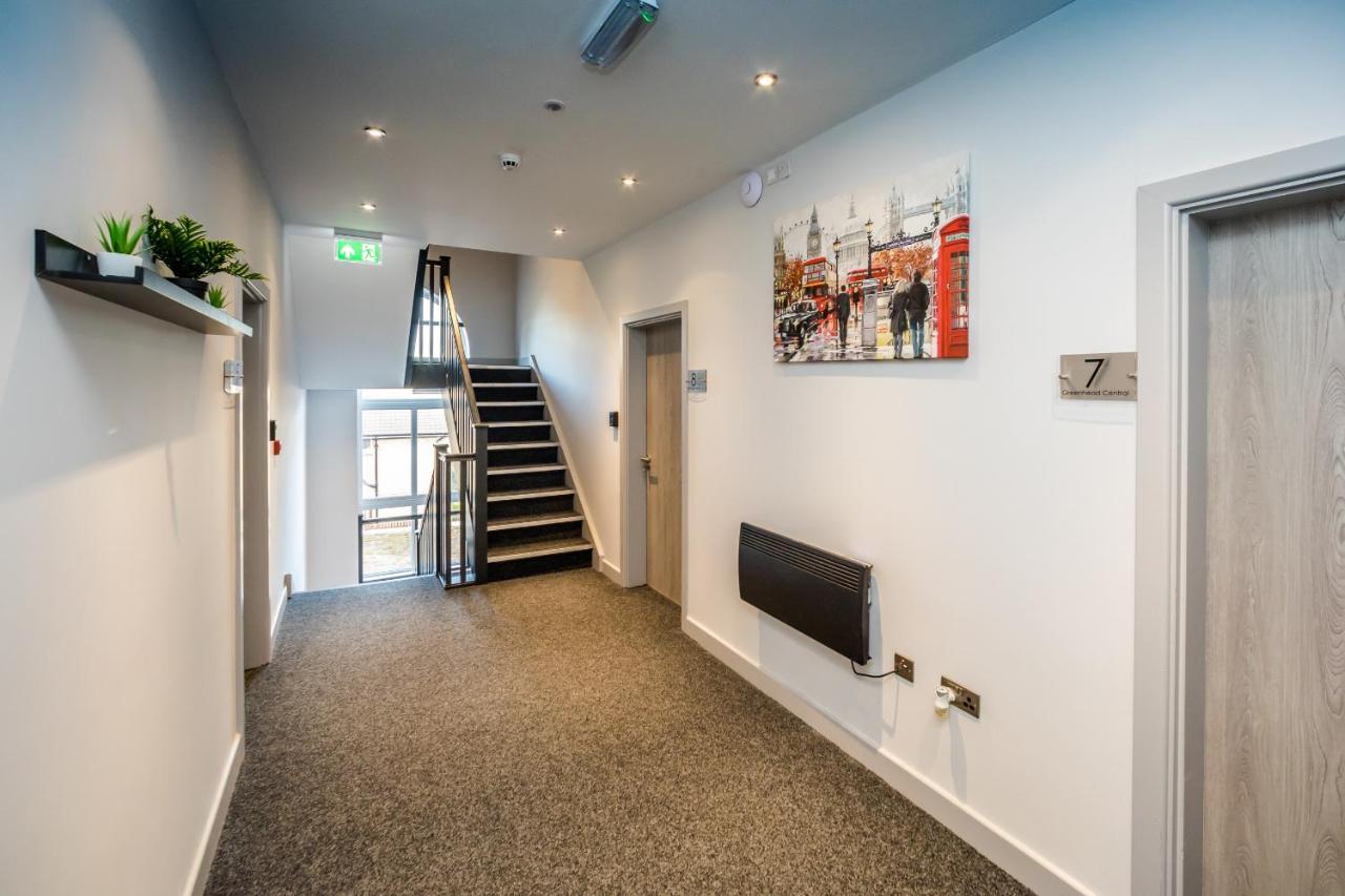 Greenhead Central Huddersfield Extérieur photo